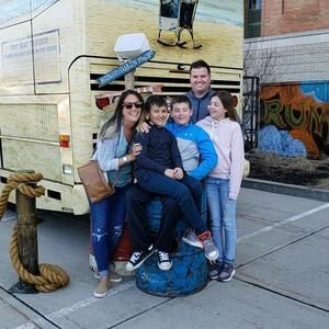 Meet your Posher, Becky